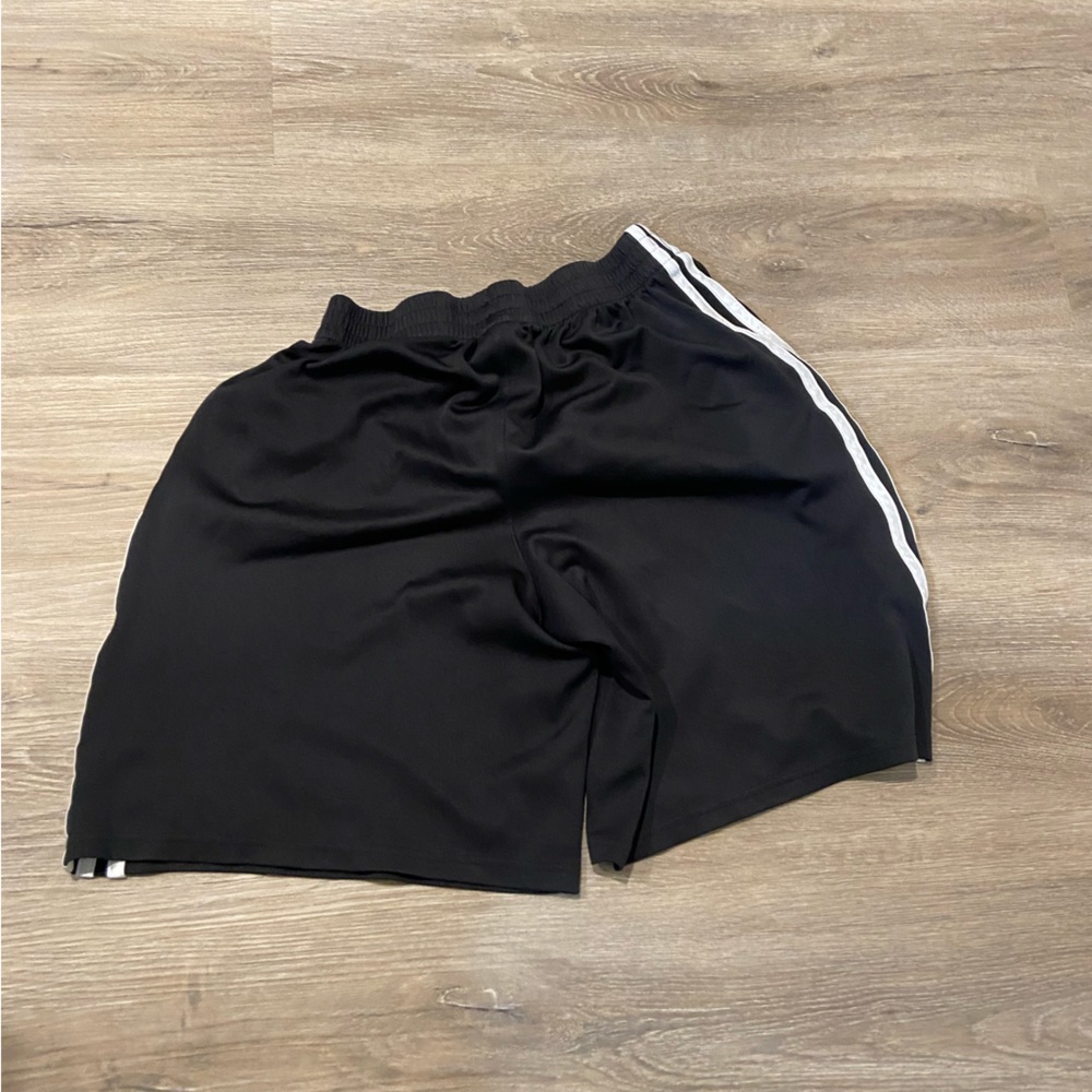 Black adidas shorts Size medium - Picture 2 of 2